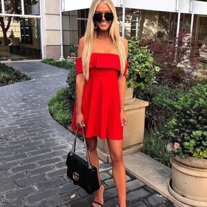 NWT Likely Emmett Off Shoulder Cocktail Mini Dress in Scarlett Red Size 4